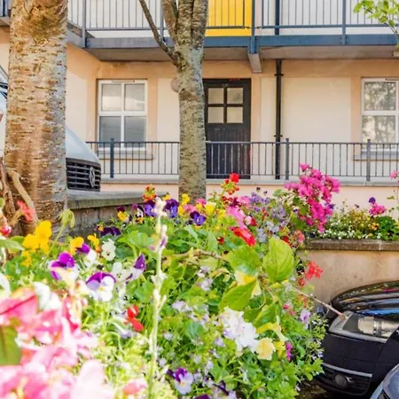 Marine Court Sea View * Bundoran