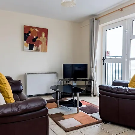 Marine Court Sea View Апартаменты Бандоран